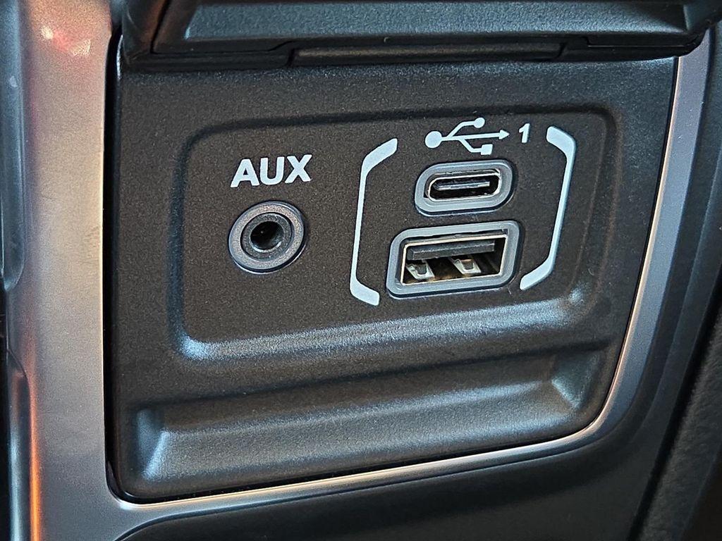 new 2025 Jeep Gladiator car