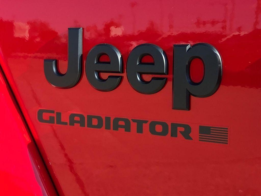 new 2025 Jeep Gladiator car