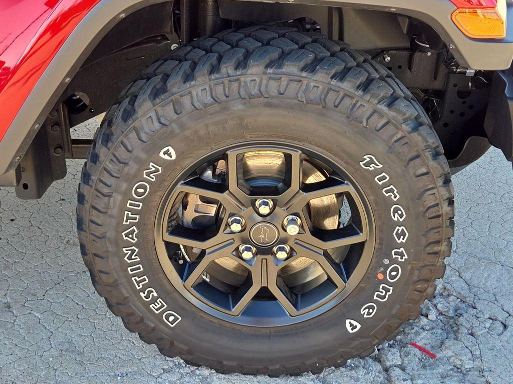 new 2025 Jeep Gladiator car