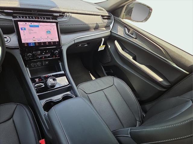 new 2025 Jeep Grand Cherokee L car, priced at $50,049