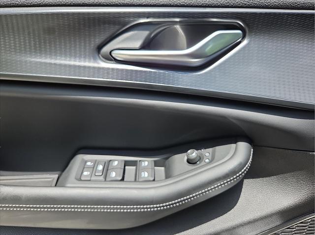 new 2025 Jeep Grand Cherokee L car, priced at $43,198