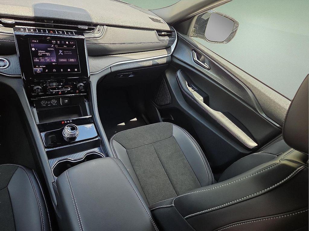 new 2025 Jeep Grand Cherokee L car, priced at $44,349