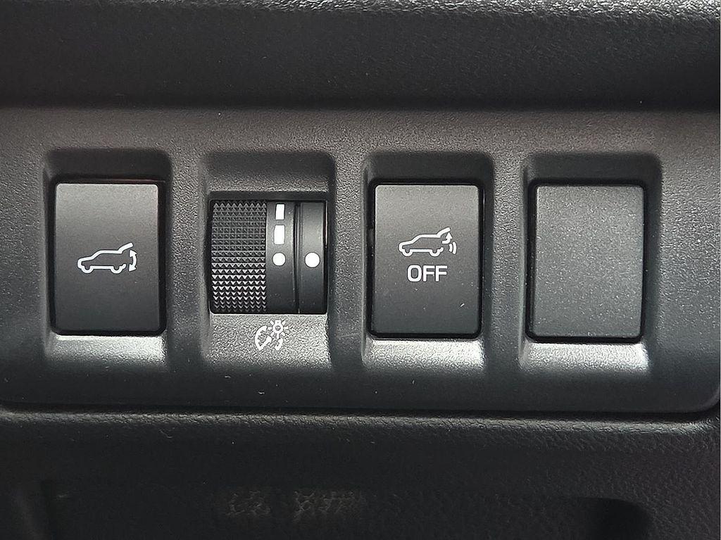 used 2025 Subaru Outback car, priced at $31,001