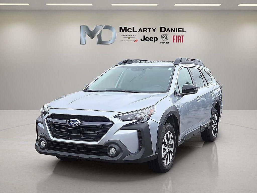 used 2025 Subaru Outback car, priced at $31,001