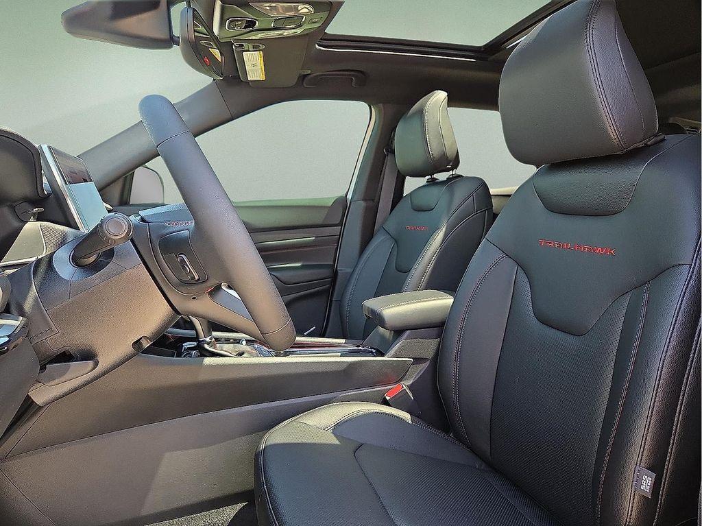 new 2025 Jeep Compass car, priced at $36,863