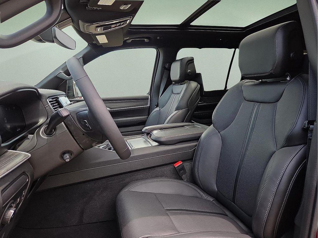 new 2024 Jeep Wagoneer L car, priced at $81,627