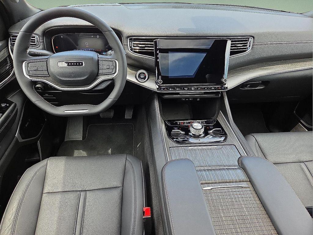 new 2024 Jeep Wagoneer L car, priced at $81,627