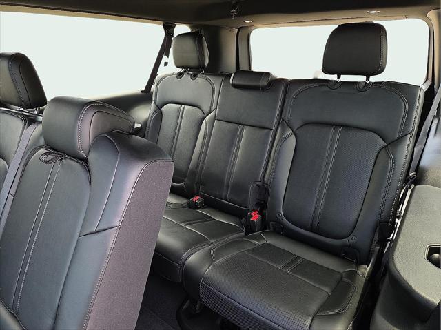 new 2024 Jeep Wagoneer L car, priced at $85,627