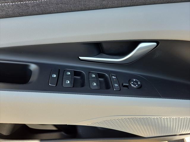 used 2025 Hyundai Elantra car, priced at $25,317