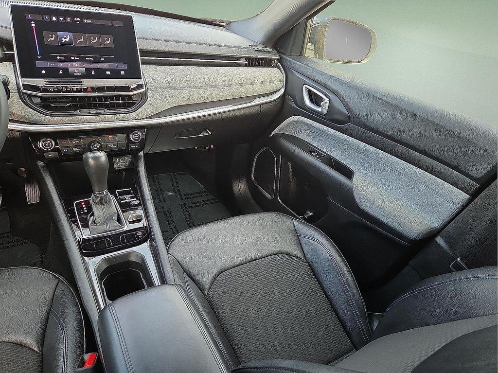 used 2024 Jeep Compass car, priced at $19,229