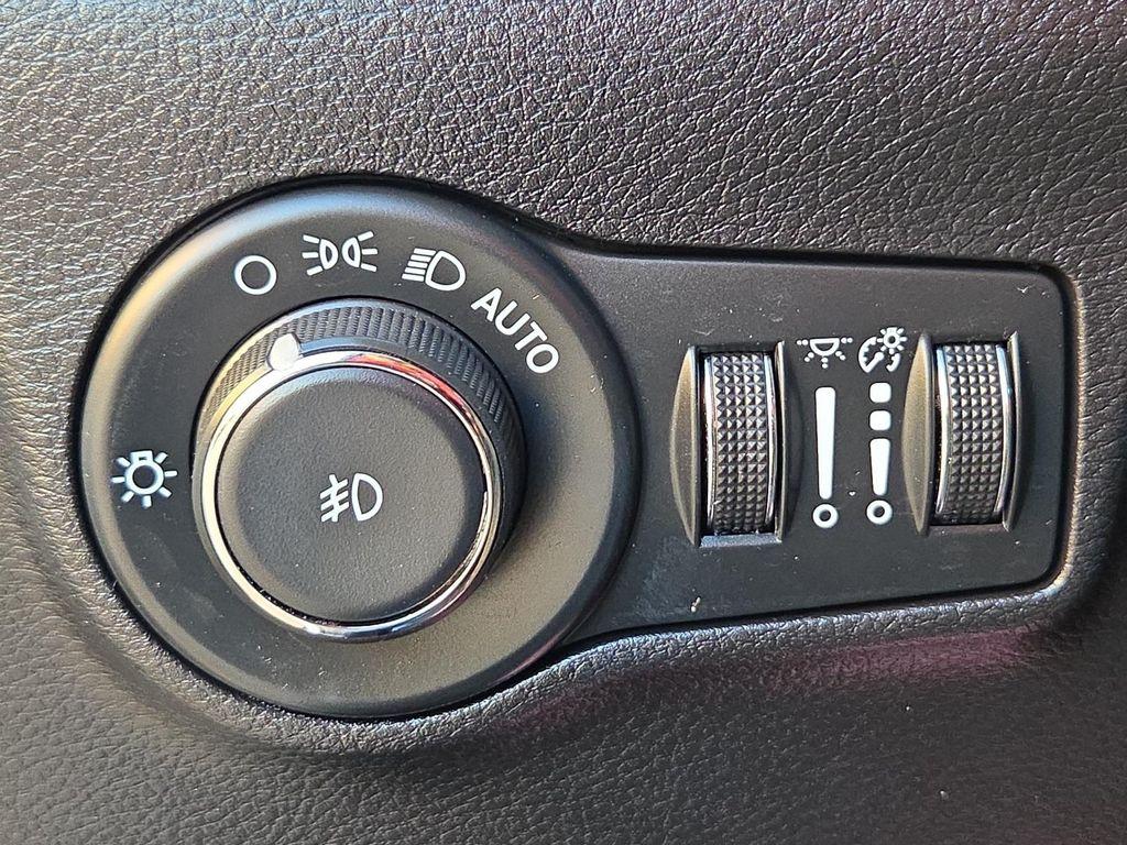 used 2024 Jeep Compass car, priced at $21,446