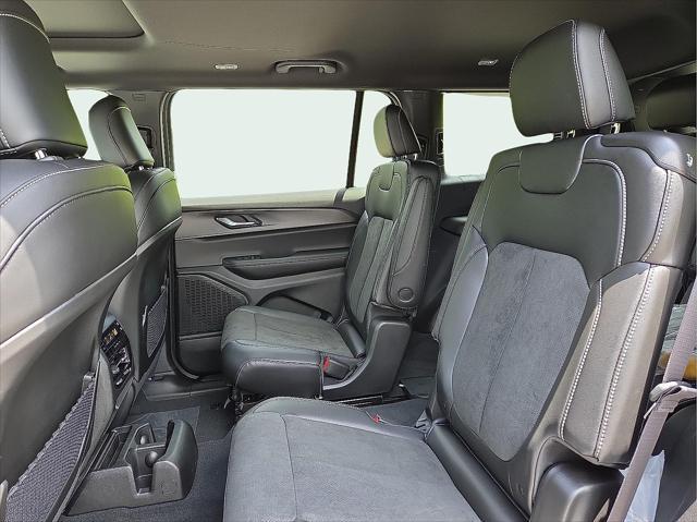 new 2025 Jeep Grand Cherokee L car, priced at $42,633