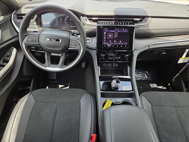 new 2025 Jeep Grand Cherokee L car, priced at $42,633