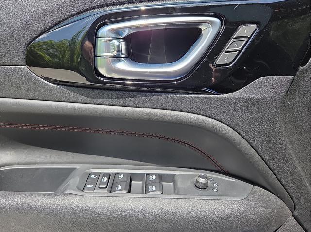 new 2025 Jeep Compass car, priced at $38,482
