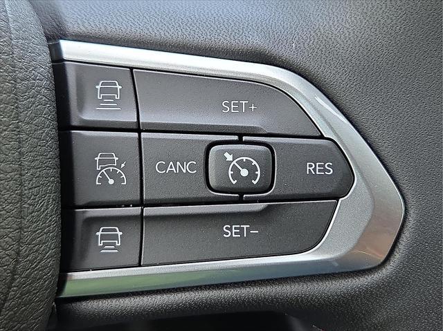 new 2025 Jeep Compass car, priced at $38,482