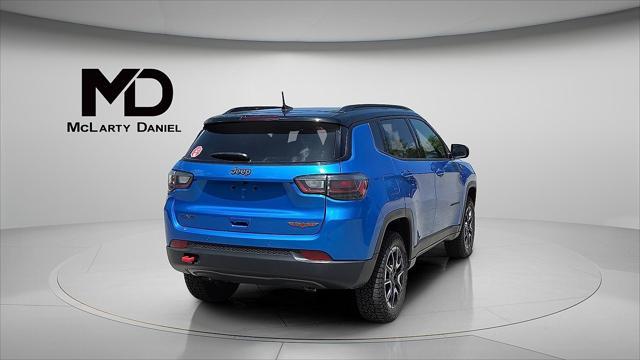 new 2025 Jeep Compass car, priced at $38,482