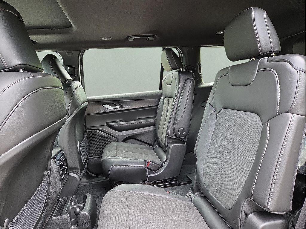 new 2025 Jeep Grand Cherokee L car, priced at $44,853