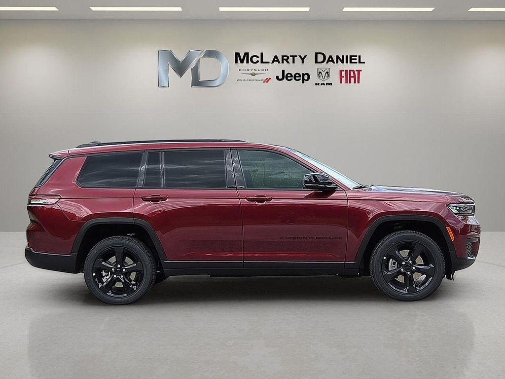 new 2025 Jeep Grand Cherokee L car, priced at $44,853