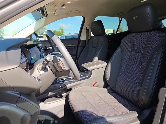 used 2023 Buick Envision car, priced at $27,905