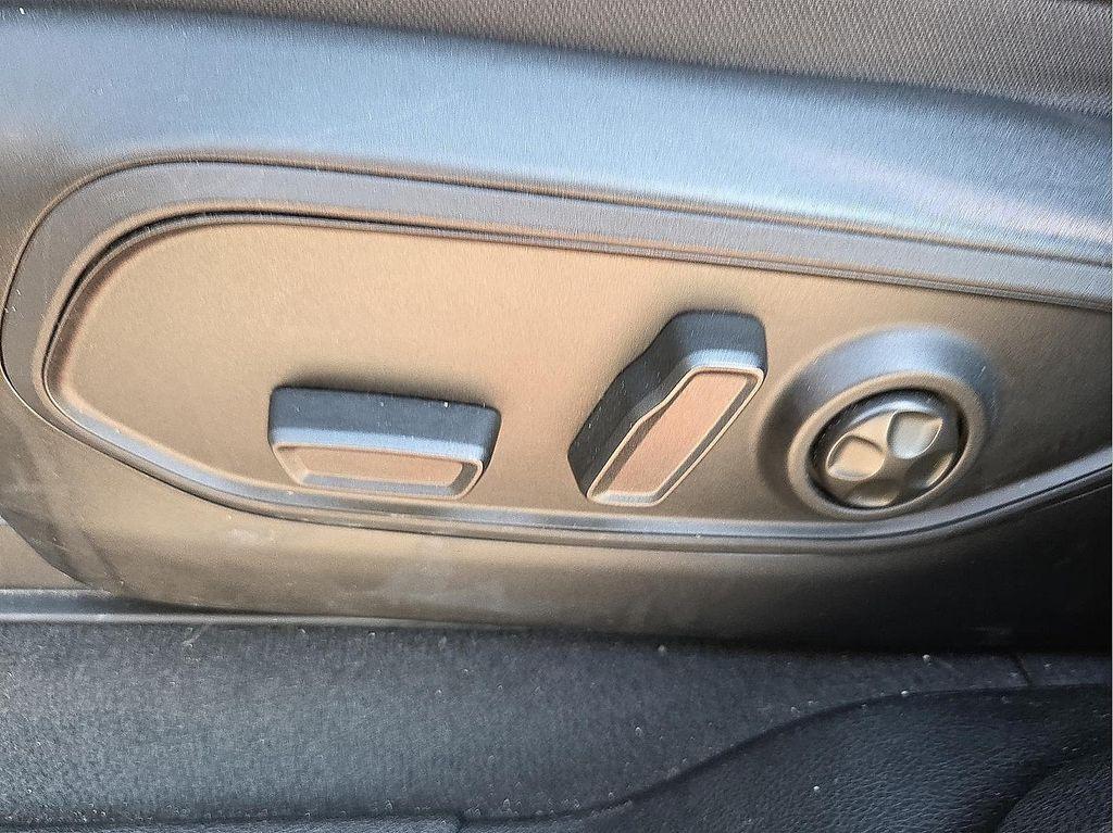 used 2024 Jeep Grand Cherokee L car, priced at $34,929