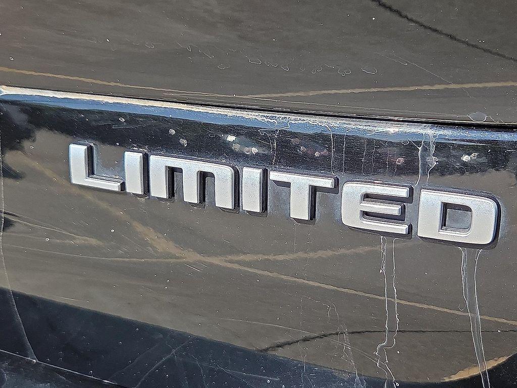 used 2024 Jeep Grand Cherokee L car, priced at $34,929
