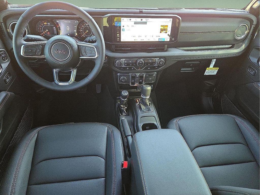 new 2025 Jeep Wrangler car, priced at $54,530
