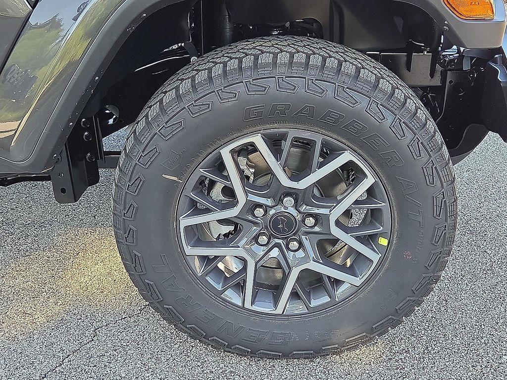 new 2025 Jeep Wrangler car, priced at $54,530