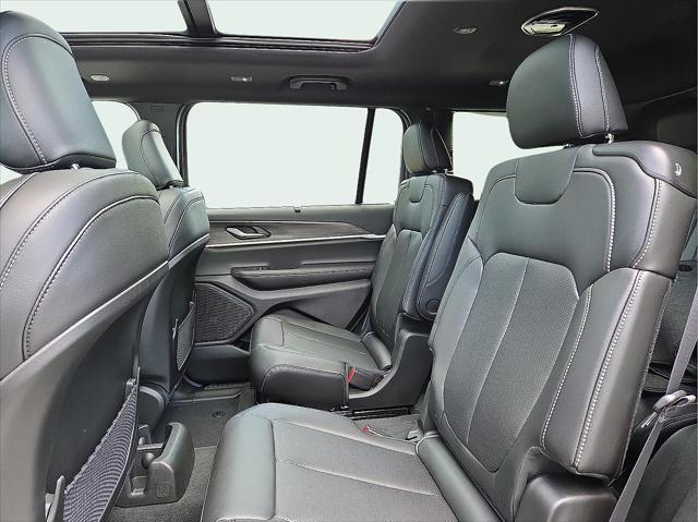 new 2025 Jeep Grand Cherokee L car, priced at $50,049