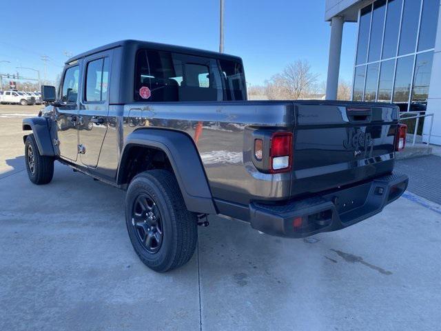 new 2025 Jeep Gladiator car, priced at $37,634