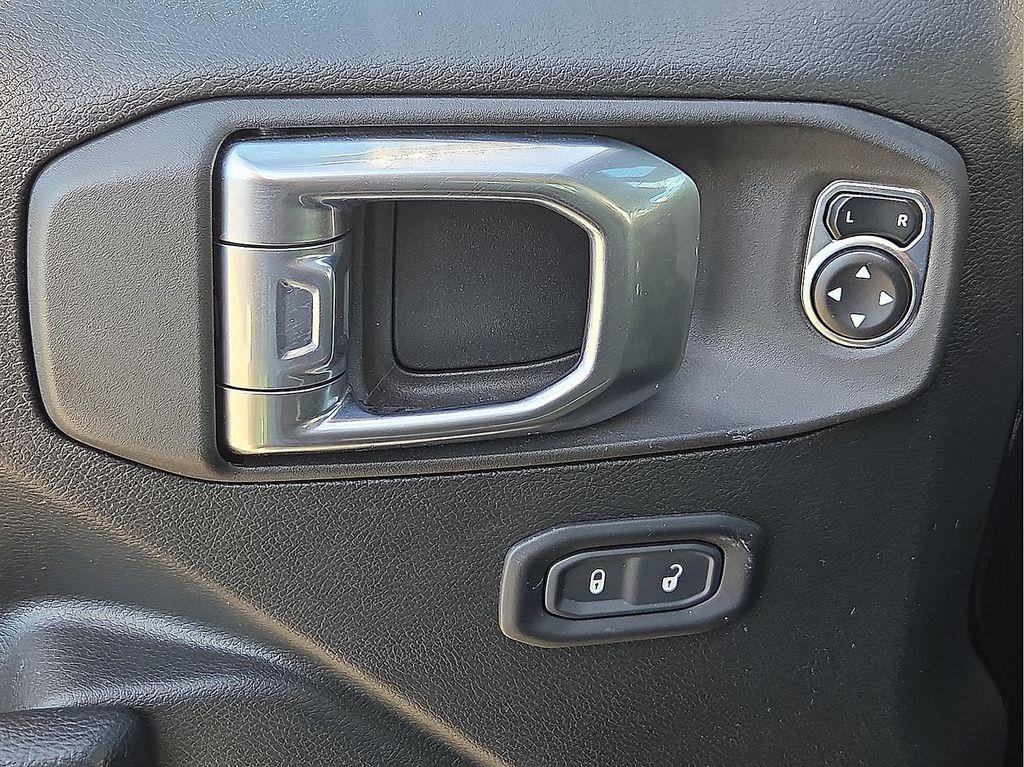 new 2024 Jeep Wrangler car, priced at $54,379