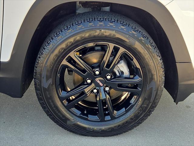 used 2022 GMC Terrain car, priced at $27,088
