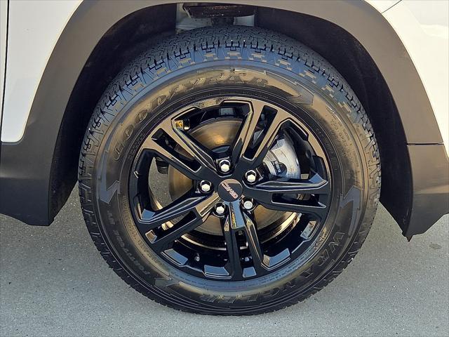 used 2022 GMC Terrain car, priced at $27,088