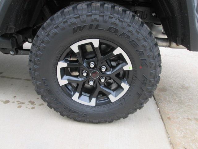 new 2024 Jeep Gladiator car, priced at $58,460