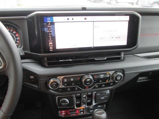 new 2024 Jeep Gladiator car, priced at $58,460