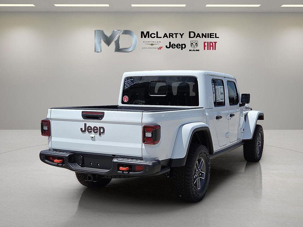 new 2025 Jeep Gladiator car, priced at $55,375