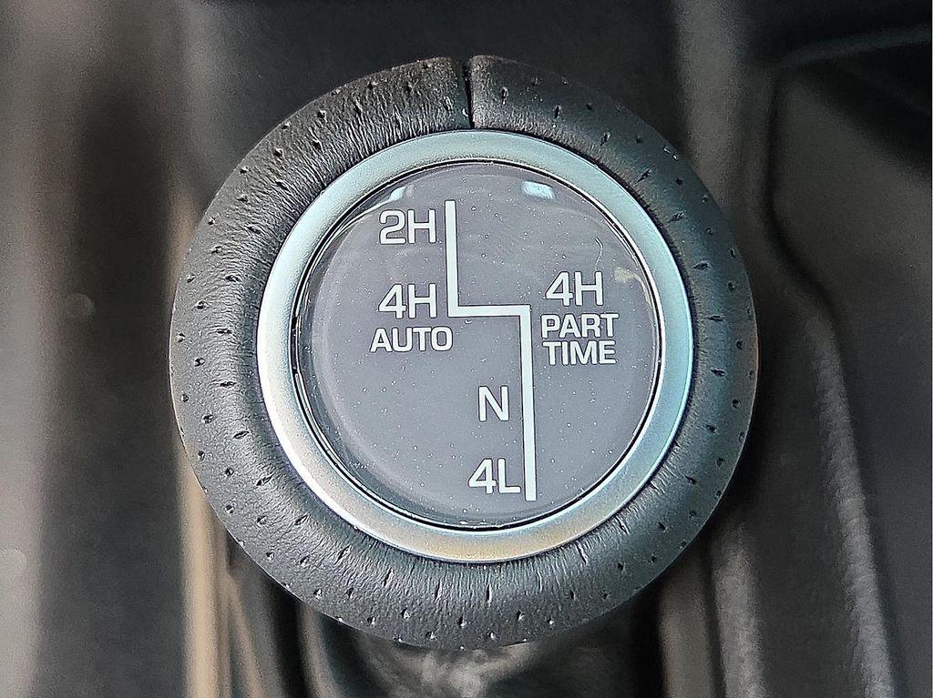 new 2025 Jeep Gladiator car, priced at $55,375