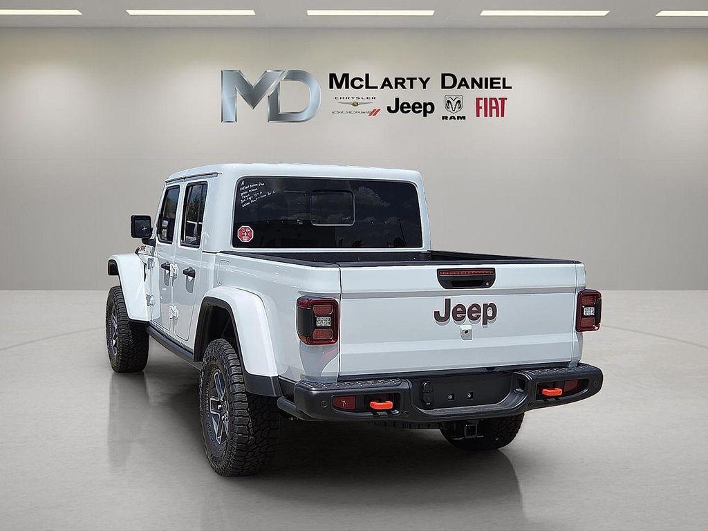new 2025 Jeep Gladiator car, priced at $55,375