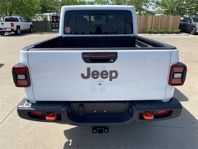 new 2025 Jeep Gladiator car, priced at $56,037
