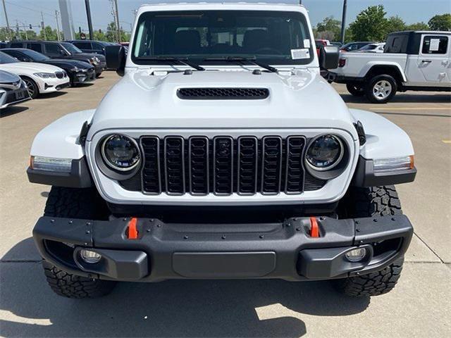 new 2025 Jeep Gladiator car, priced at $56,037