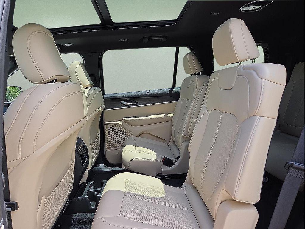 new 2025 Jeep Grand Cherokee L car, priced at $50,639