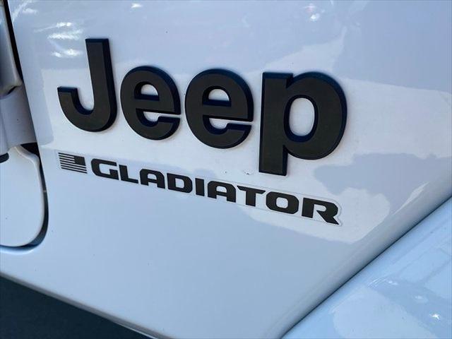 used 2023 Jeep Gladiator car, priced at $25,439
