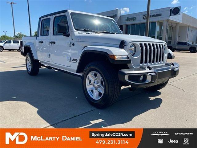 used 2023 Jeep Gladiator car, priced at $28,465