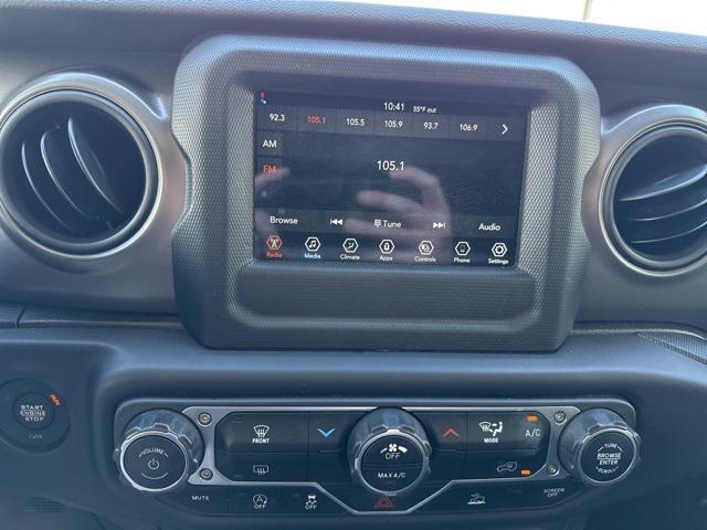 used 2023 Jeep Gladiator car, priced at $30,399