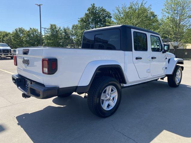 used 2023 Jeep Gladiator car, priced at $28,996