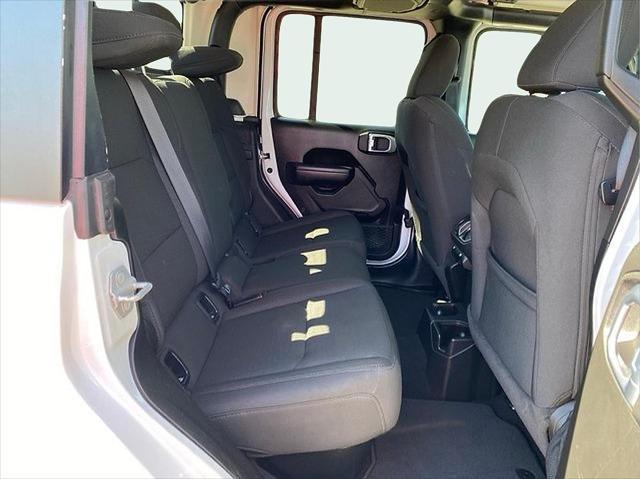used 2023 Jeep Gladiator car, priced at $25,439