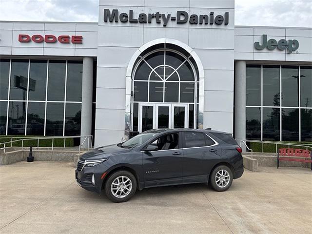 used 2023 Chevrolet Equinox car, priced at $20,452
