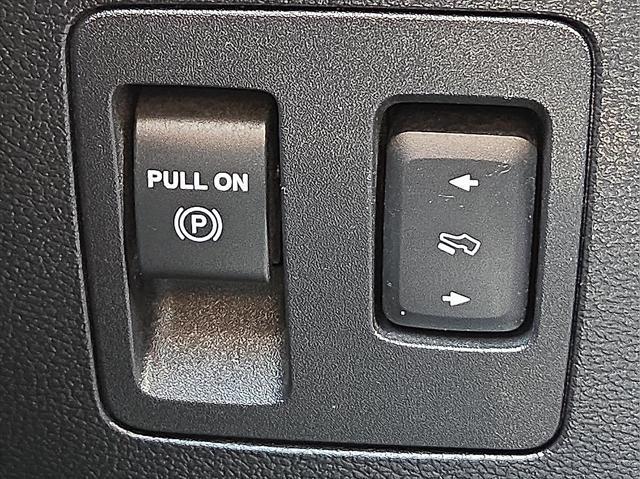 used 2019 Ford F-150 car, priced at $31,917