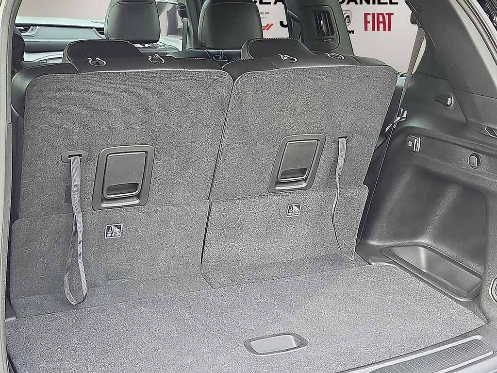 new 2025 Jeep Grand Cherokee L car, priced at $49,088