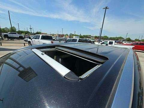 used 2021 Toyota Highlander car, priced at $30,731