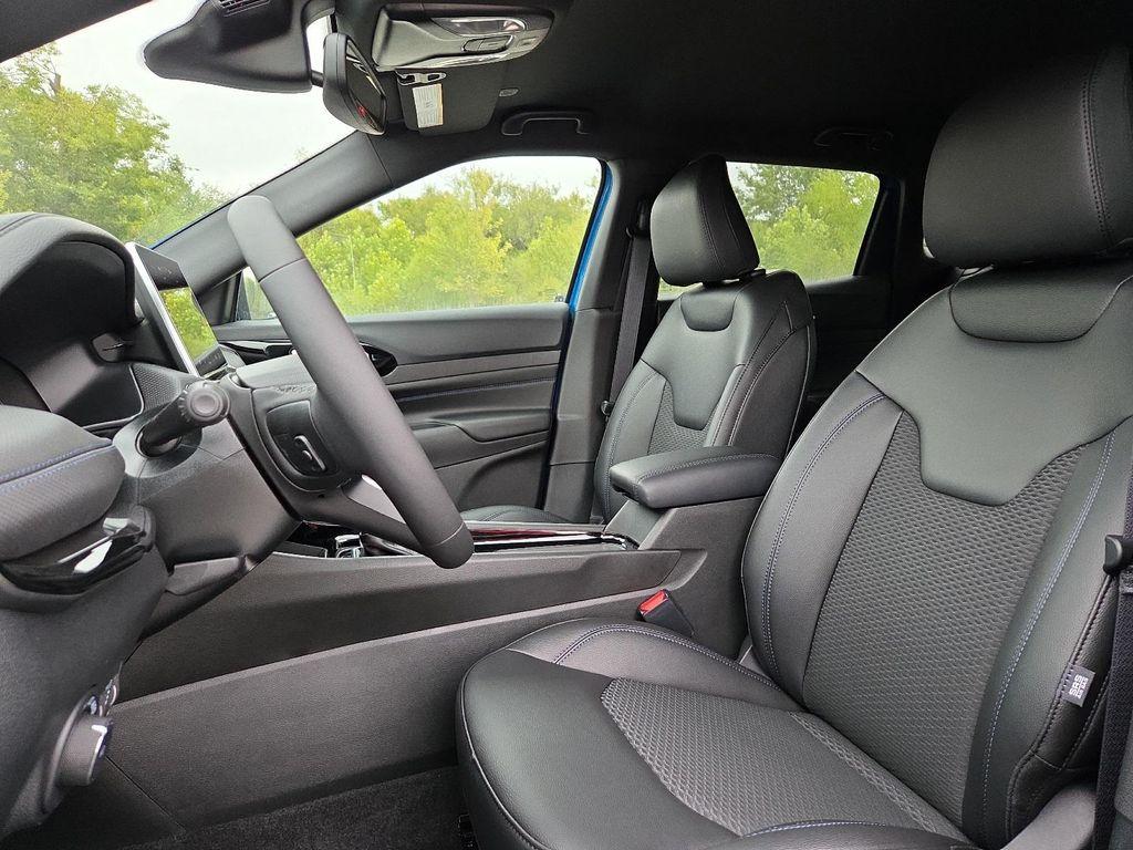 new 2026 Jeep Compass car, priced at $38,560